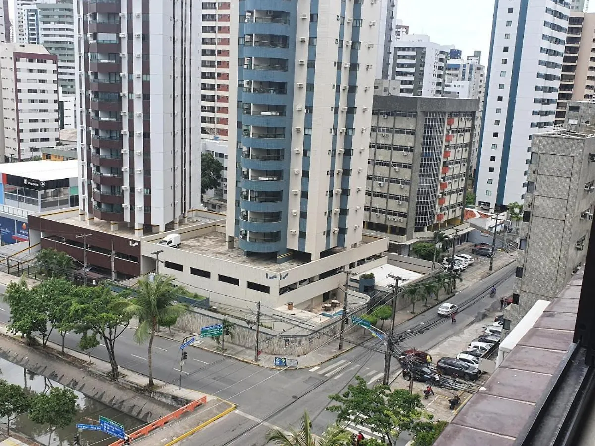 Flat Amplo Em Boa Viagem contacts